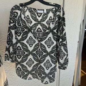 New York and Company blouse size M